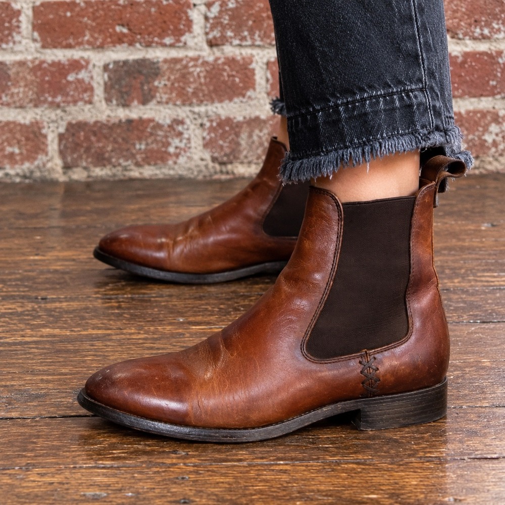Frye Melissa Chelsea Boots Redwood Leather Cognac Ankle Boot 9 Western Fall Boho